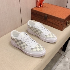 Louis Vuitton Low Shoes